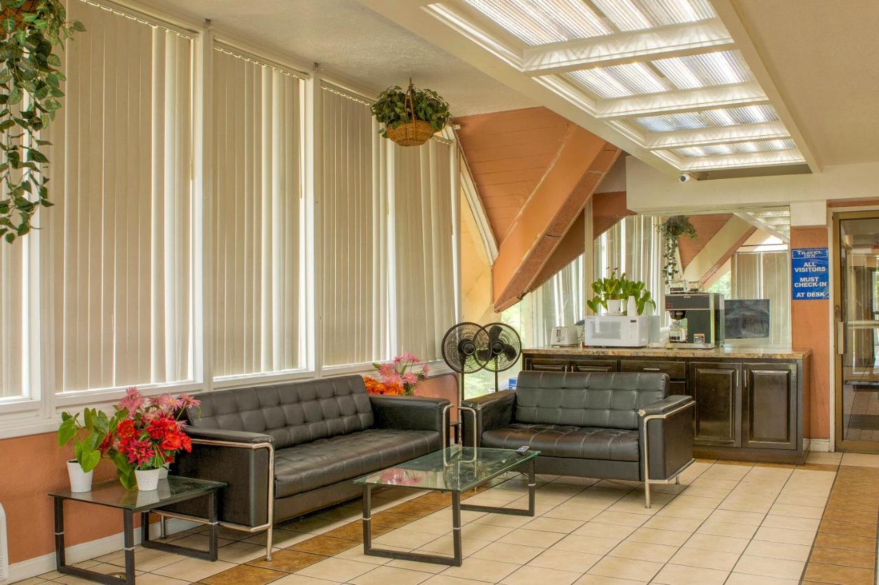 Travel Inn Πίτερσμπεργκ Εξωτερικό φωτογραφία