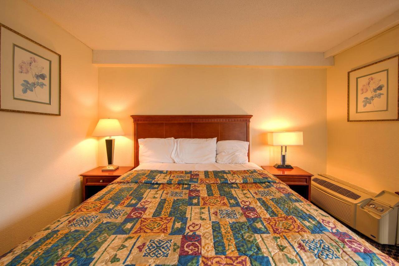 Travel Inn Πίτερσμπεργκ Εξωτερικό φωτογραφία