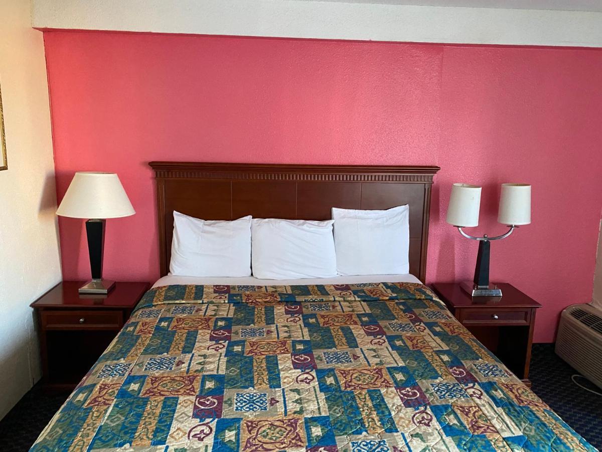 Travel Inn Πίτερσμπεργκ Εξωτερικό φωτογραφία