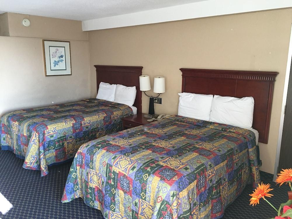 Travel Inn Πίτερσμπεργκ Εξωτερικό φωτογραφία