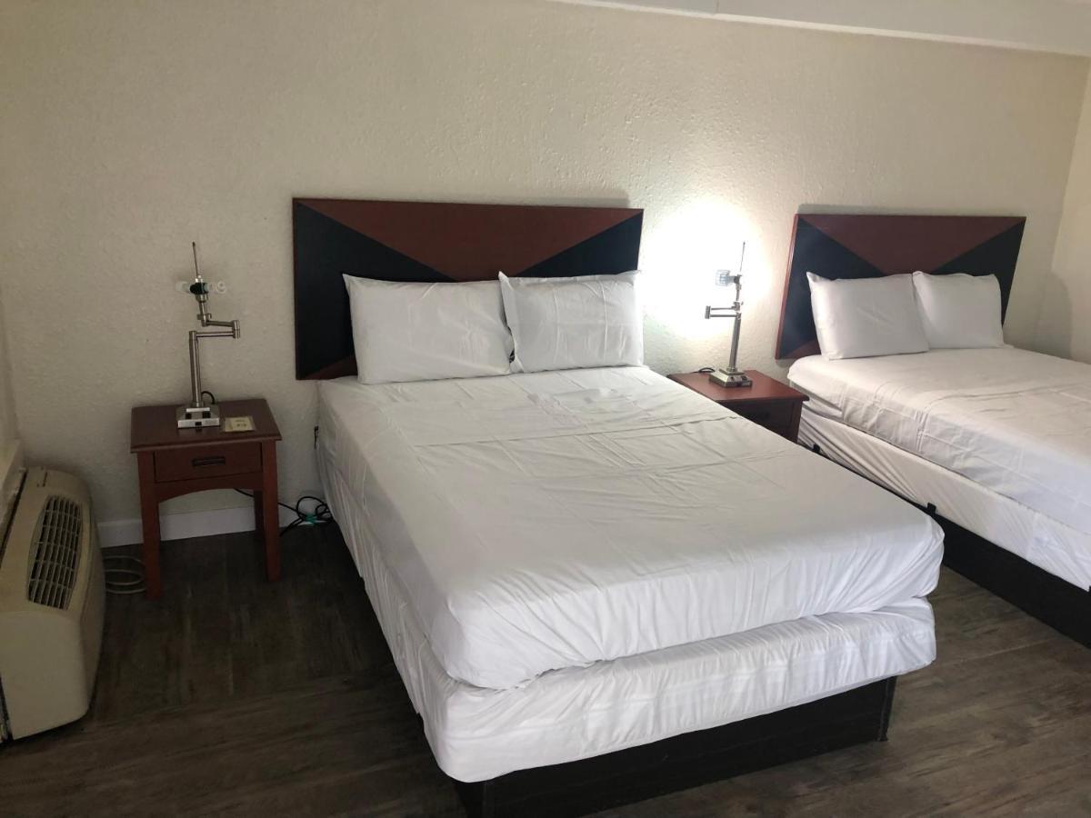 Travel Inn Πίτερσμπεργκ Εξωτερικό φωτογραφία