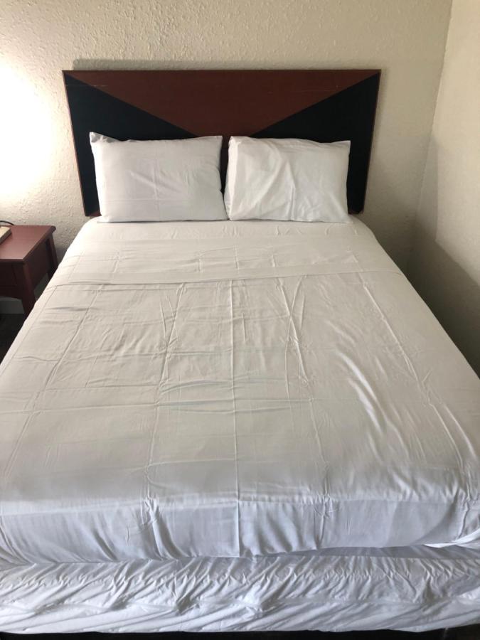 Travel Inn Πίτερσμπεργκ Εξωτερικό φωτογραφία