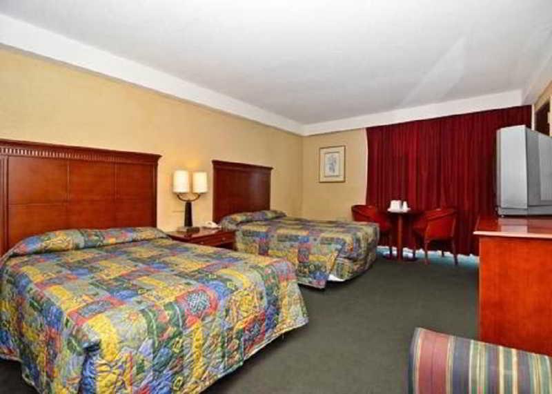 Travel Inn Πίτερσμπεργκ Δωμάτιο φωτογραφία