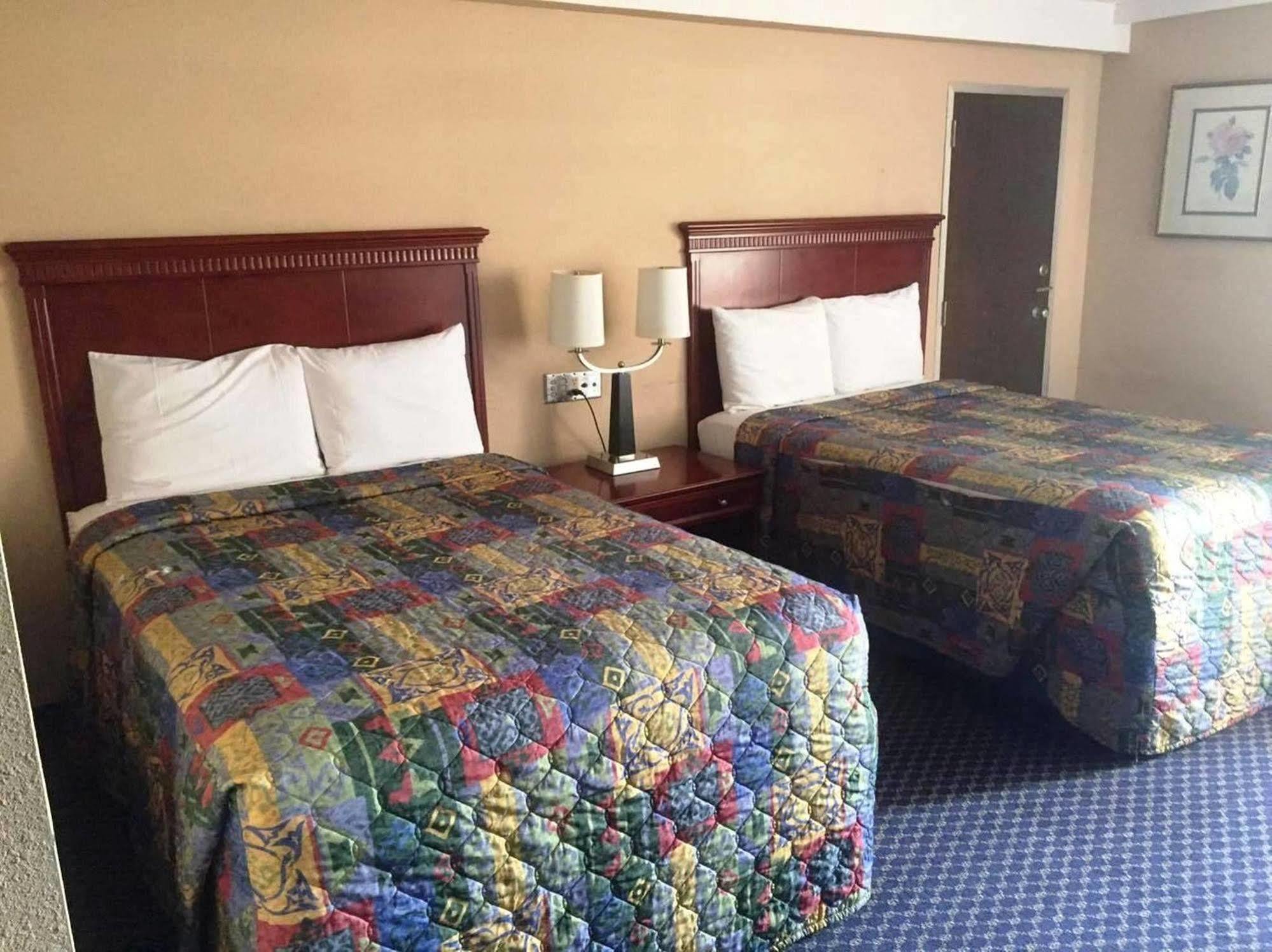 Travel Inn Πίτερσμπεργκ Εξωτερικό φωτογραφία