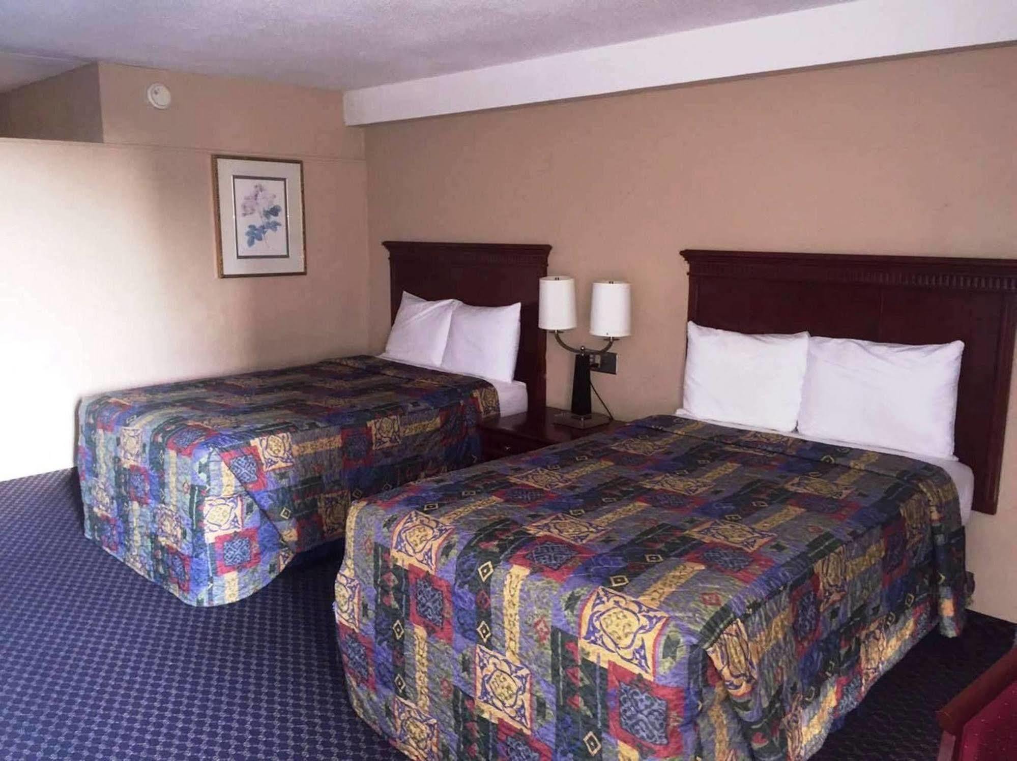 Travel Inn Πίτερσμπεργκ Εξωτερικό φωτογραφία